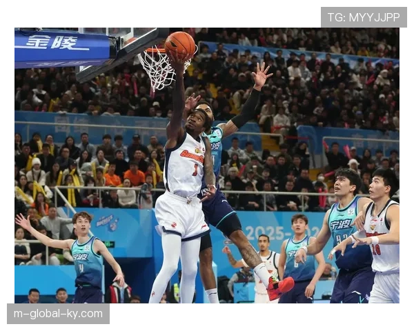 宁波町渥攻防效率处于下游 进攻篮板率32%成少数亮点数据 宁波町渥攻防效率处于下游 进攻篮板率32%成少数亮点数据